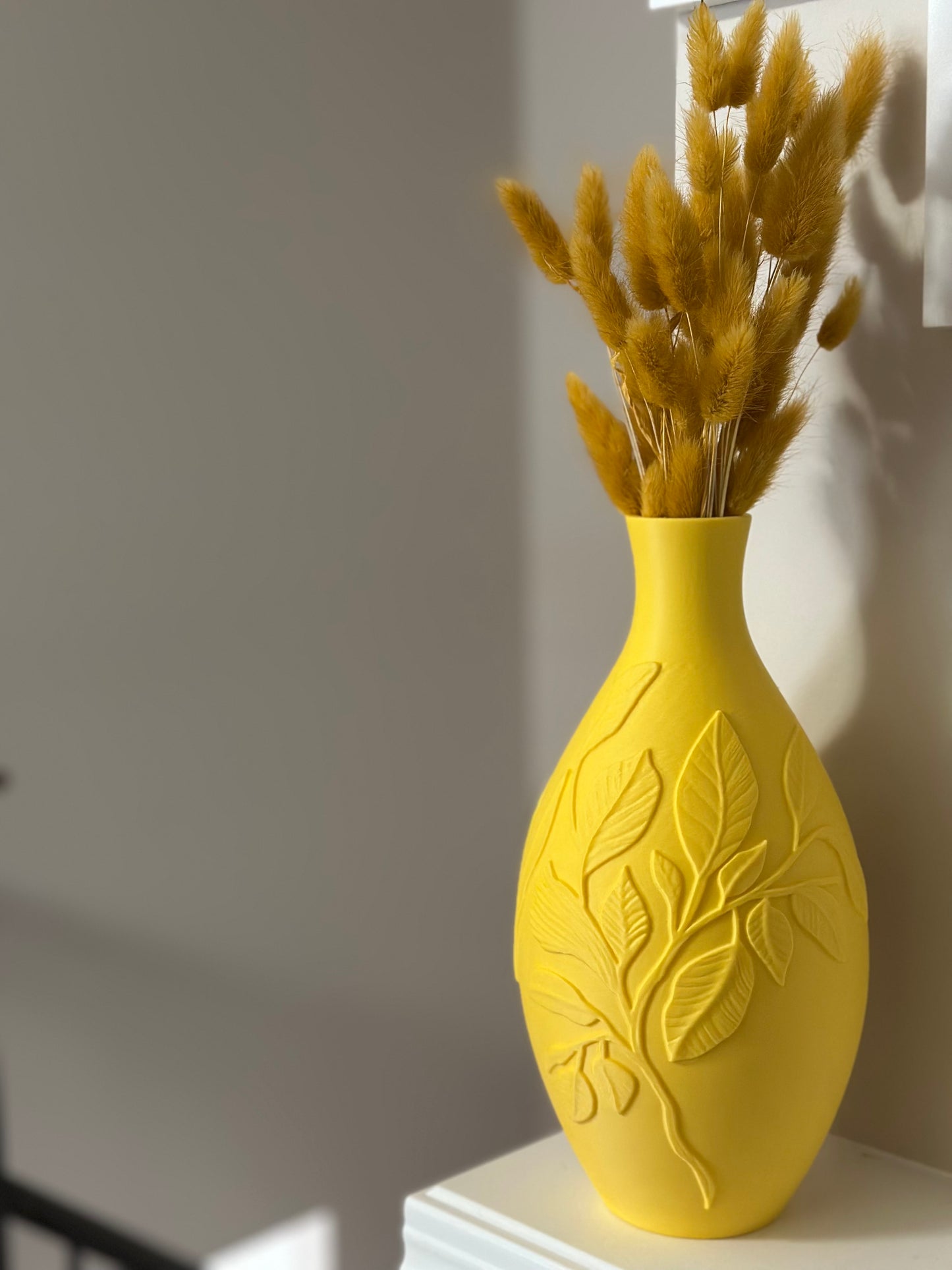 Ivy Relief Vase – 3D Printed Botanical Sculpture