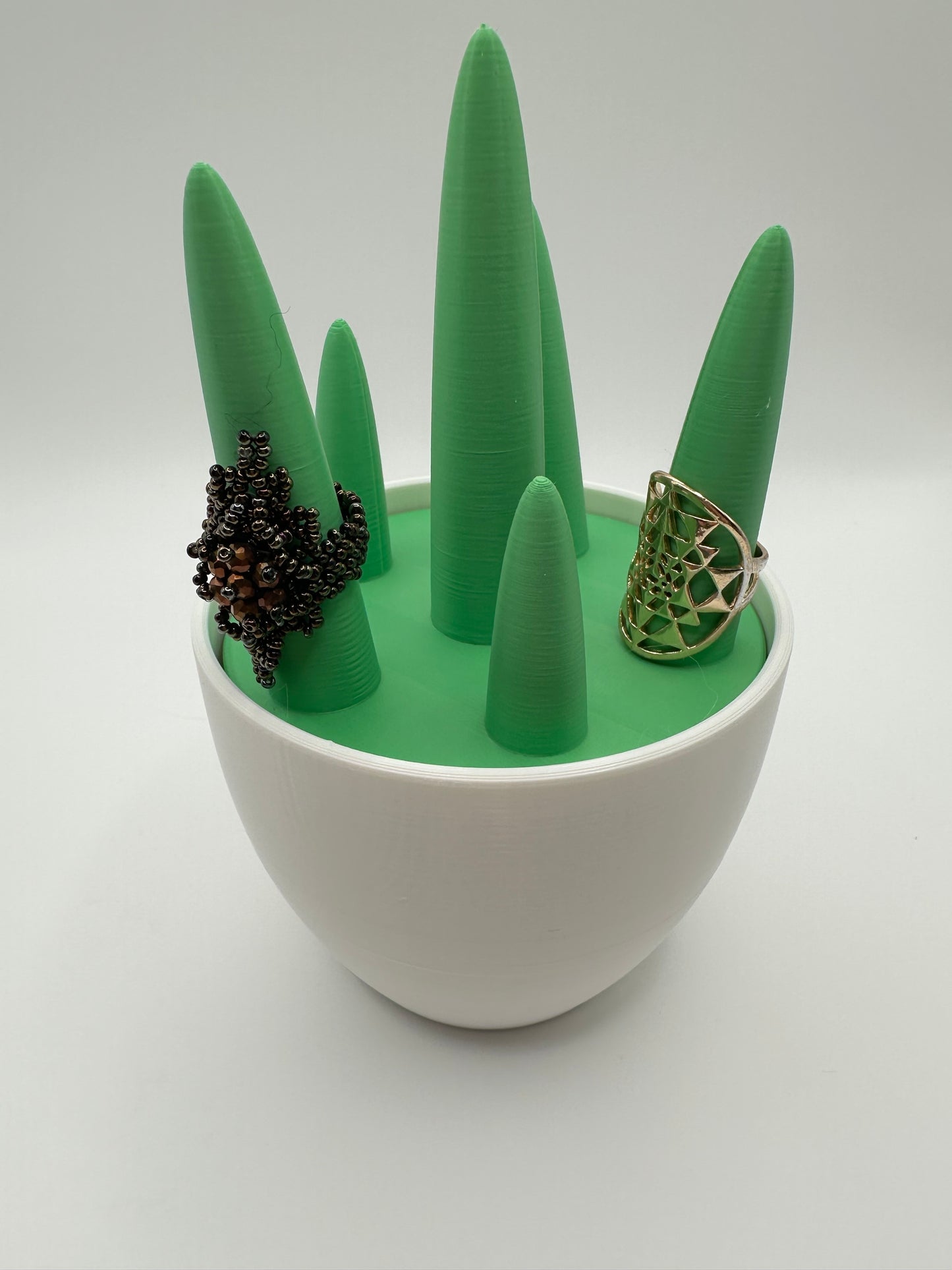 Creative cactus-style ring and necklace holder with hidden base storage