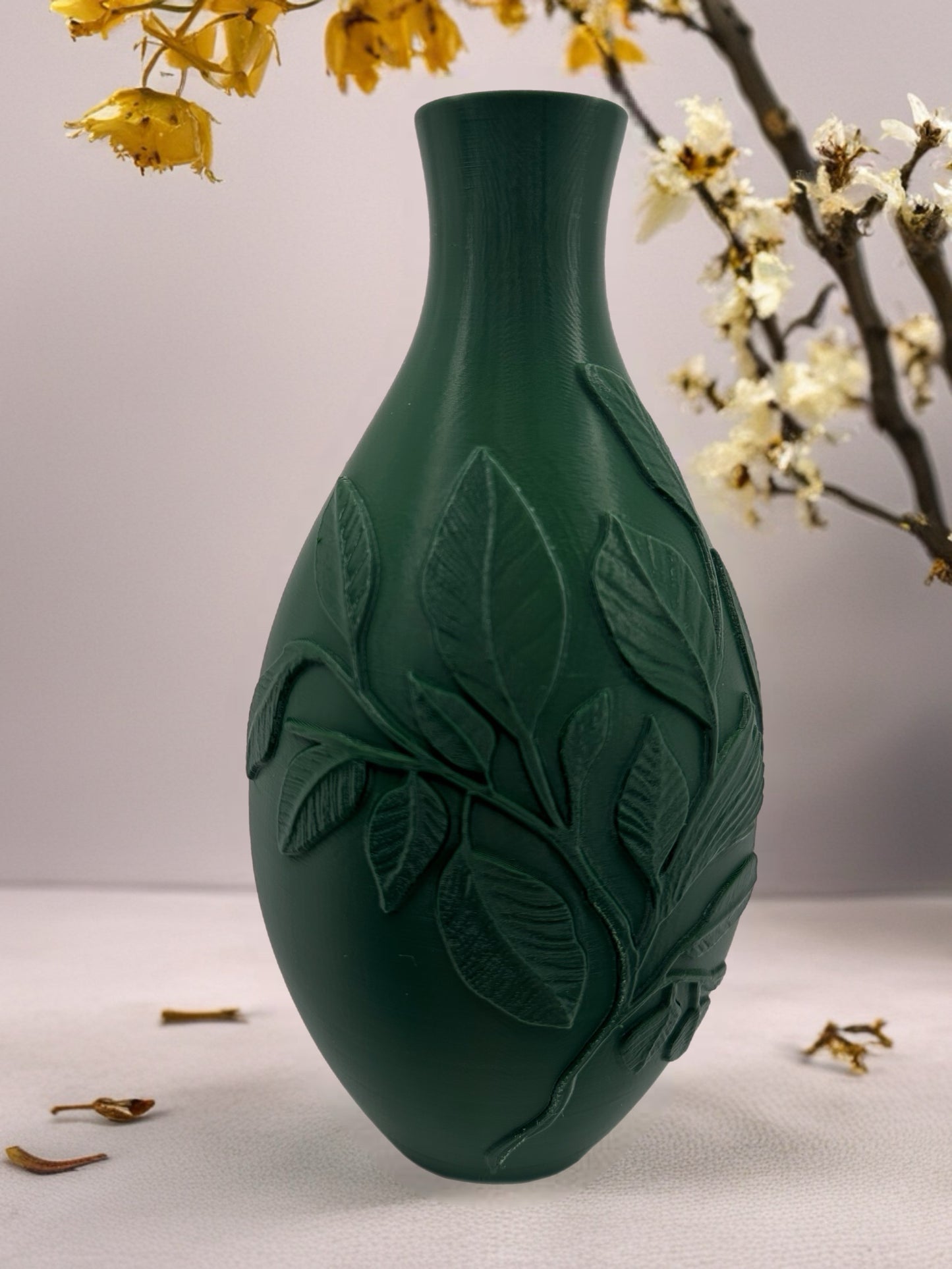Ivy Relief Vase – 3D Printed Botanical Sculpture