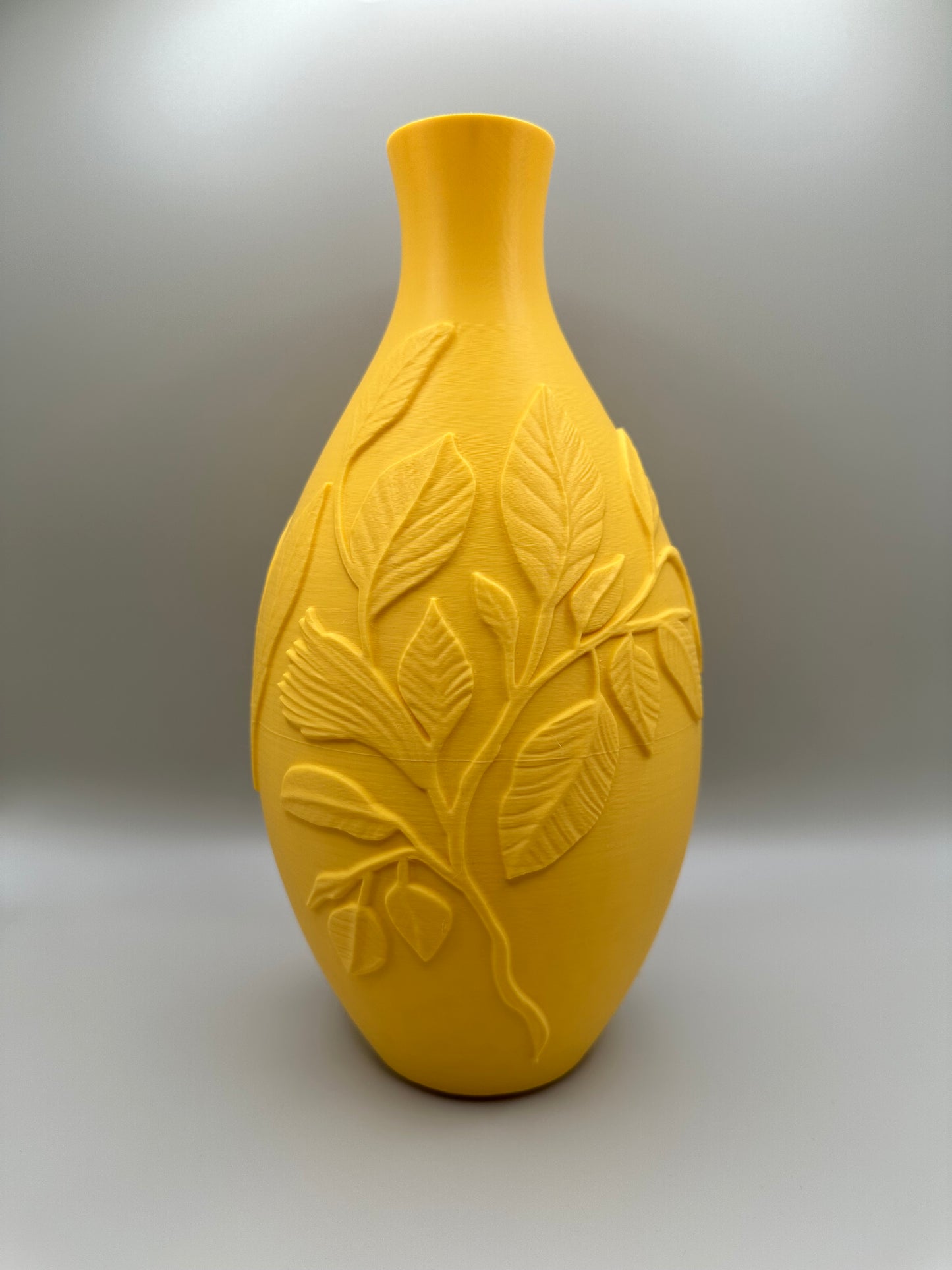Nature Vase with leaves