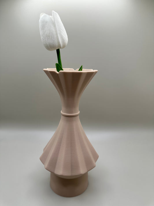3D printed mini vase with fluted architectural design for single flowers