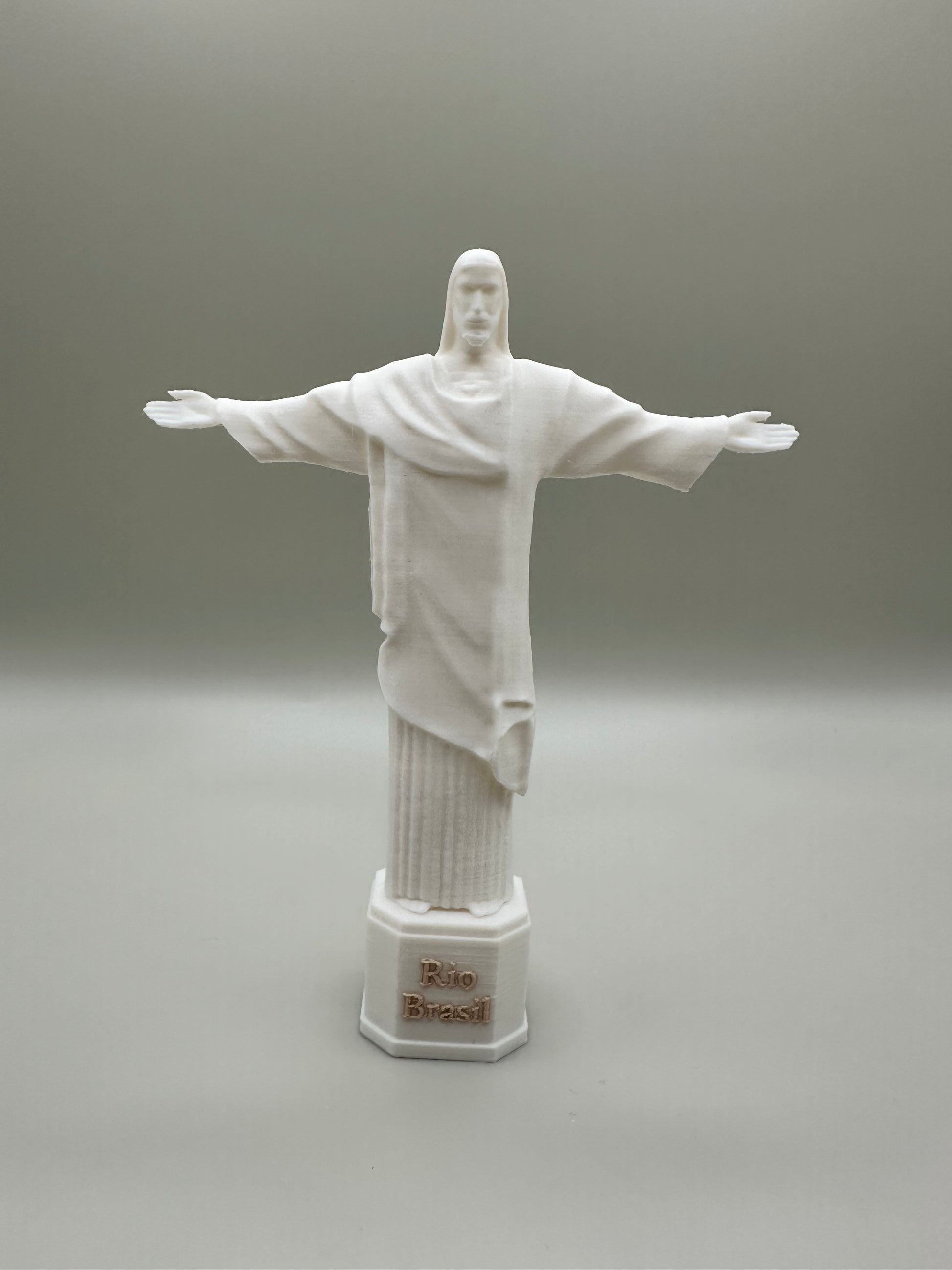 Brazil’s iconic Christ the Redeemer monument as a desk decor piece