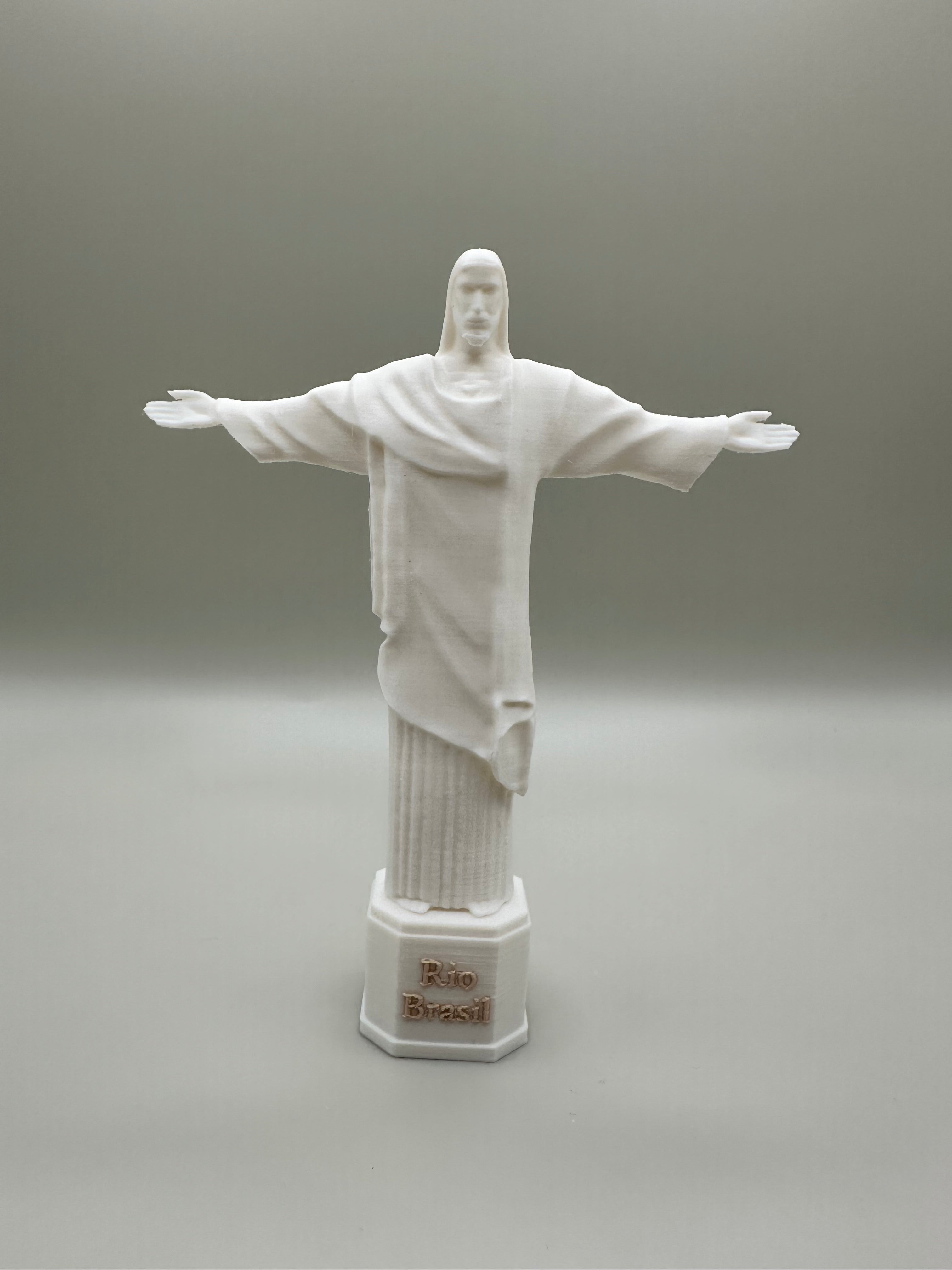 Brazil’s iconic Christ the Redeemer monument as a desk decor piece